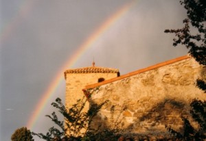 Arc-en-ciel sur l'�glise de Rennes-le-Ch�teau