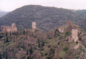 Les chteaux Lastours - Cliquer pour agrandir