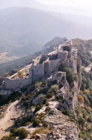 Le chteau de Peyrepertuse - Cliquer pour agrandir