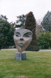 Masque situ  l'entre de la ville de Limoux - Cliquer pour agrandir