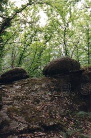 Rennes-les-Bains, la Pierre du Pain - Cliquer pour agrandir